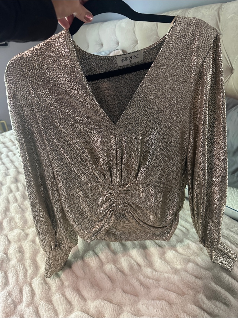Metallic Silver Gold Ruched Long-Sleeve V-Neck Top Blouse Medium